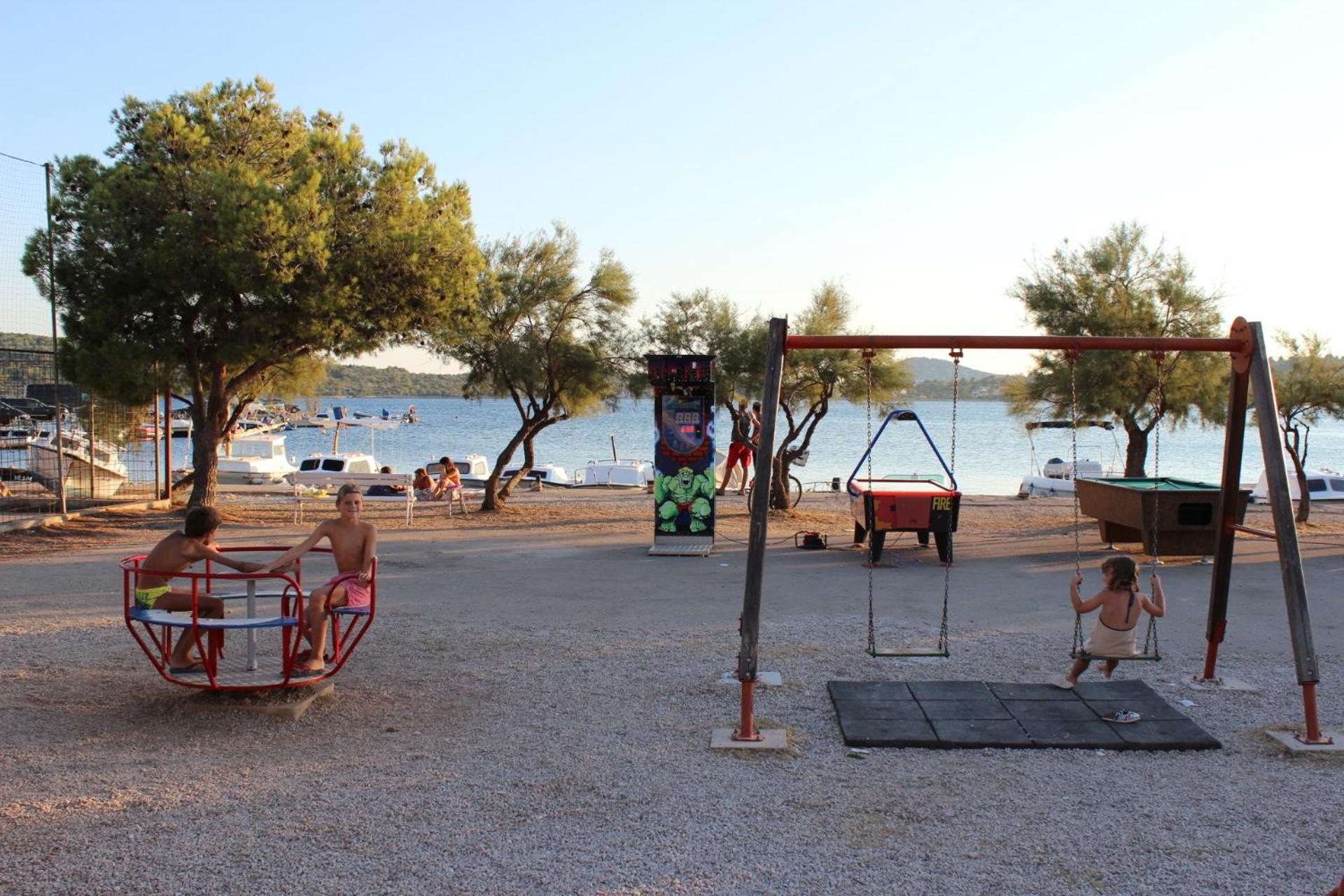 Apartments Miriam Srima Vodice Exterior photo