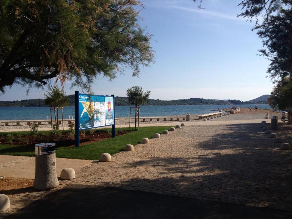 Apartments Miriam Srima Vodice Exterior photo